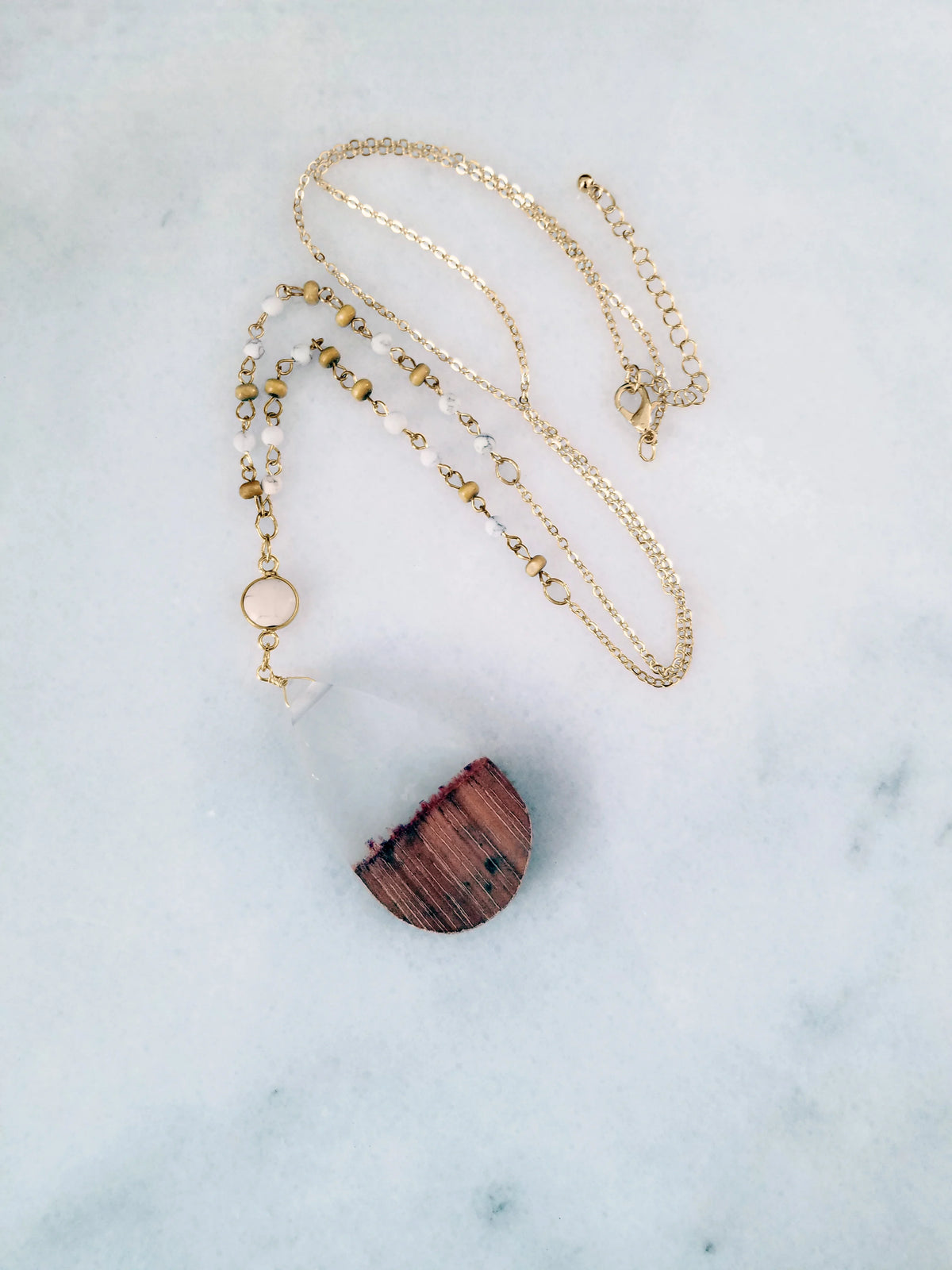 Blue Box Boutique Inc Clear Resin Wood Pendant Beaded Chain Necklace for Women, Tenes | Wood Anniversary Gift